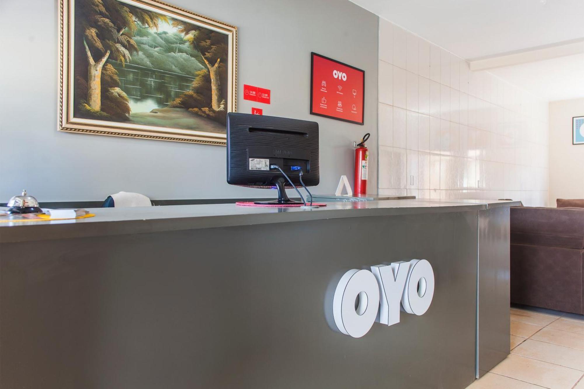 Oyo M&J Hotel Santo Antônio do Descoberto Exteriér fotografie